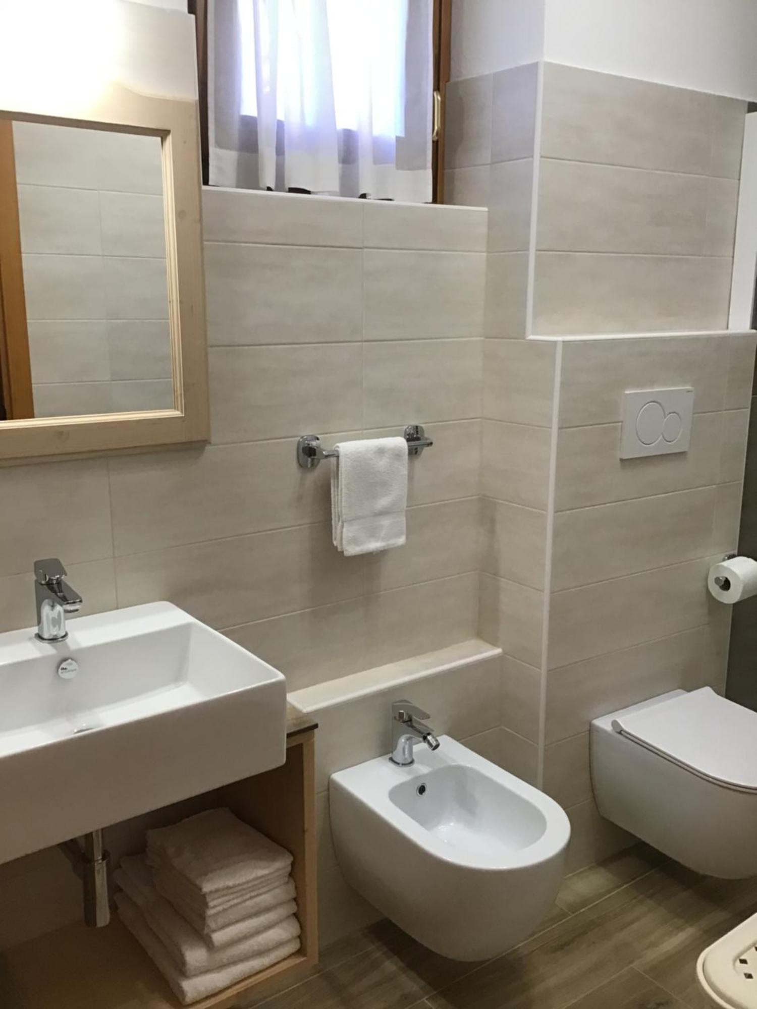 מולבנו Residence Villa Erica מראה חיצוני תמונה